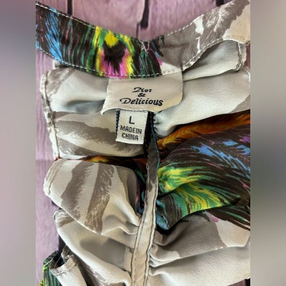 Hot & Delicious Y2K Whimsigoth Stevie Peacock Feather Ruffled T-strap Back Top L - Picture 5 of 10